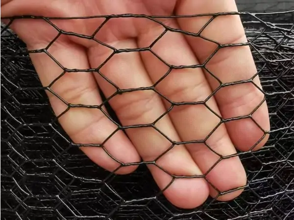 Black Pvc coated hexagonal wire mesh